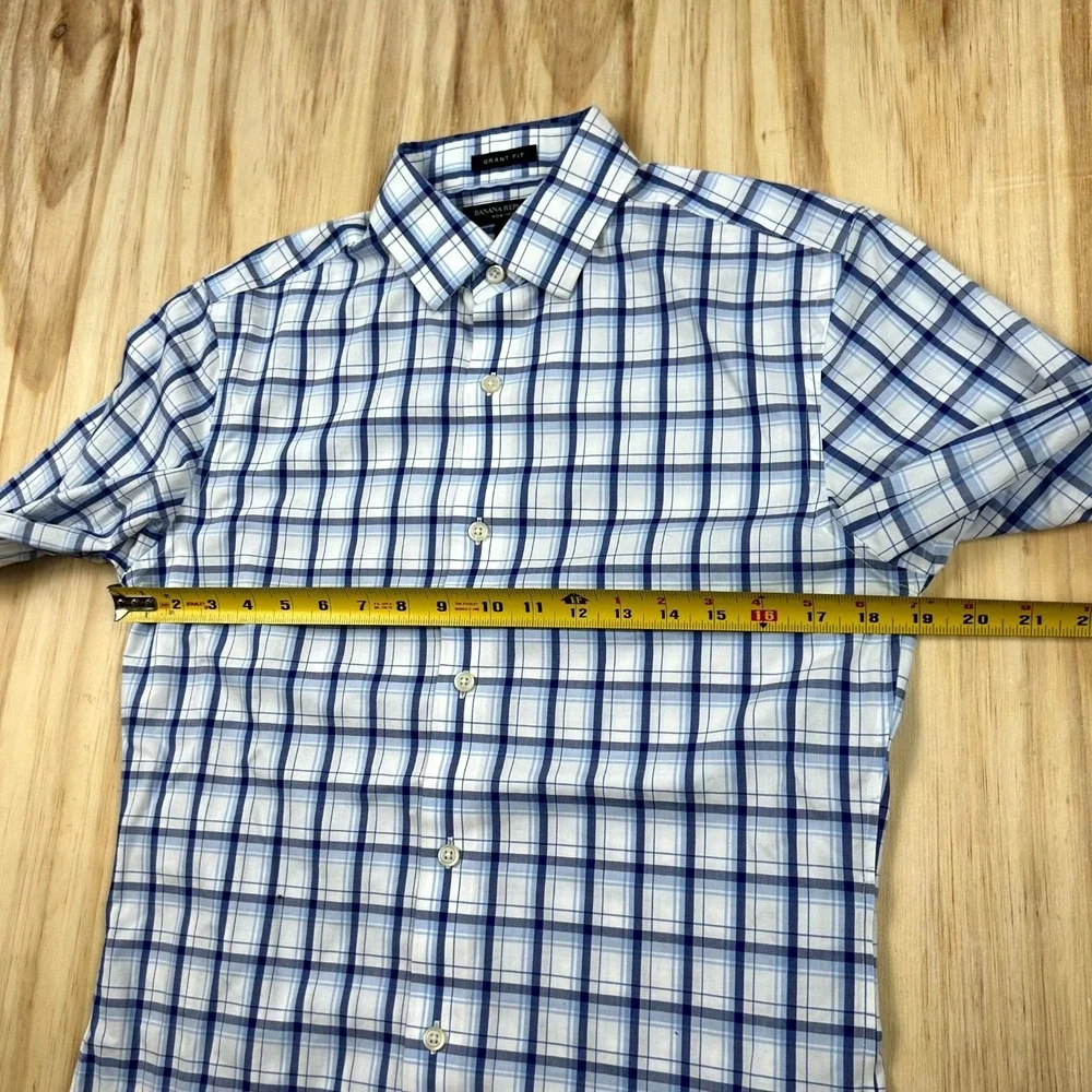 Banana Republic Dress Shirt Men's S White Blue Plaid Non-Iron Grant Fit Classic